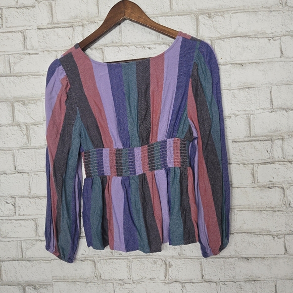 AEO cute stripe long sleeve top - Picture 7 of 13